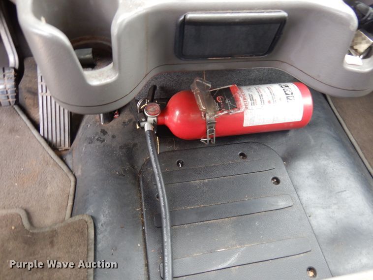 image for item DD3035 2012 Freightliner M2 106 box truck