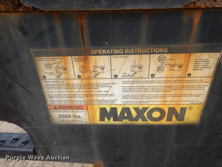 image for item DD3035 2012 Freightliner M2 106 box truck