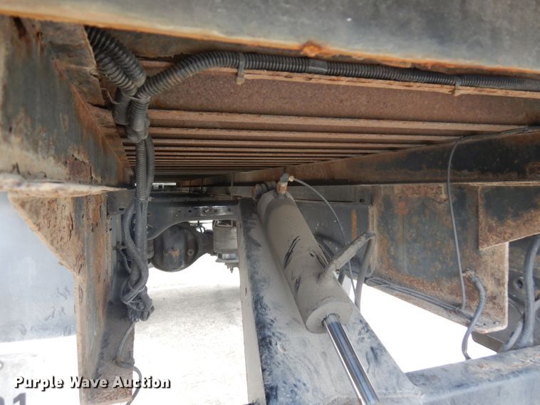 image for item DD3035 2012 Freightliner M2 106 box truck