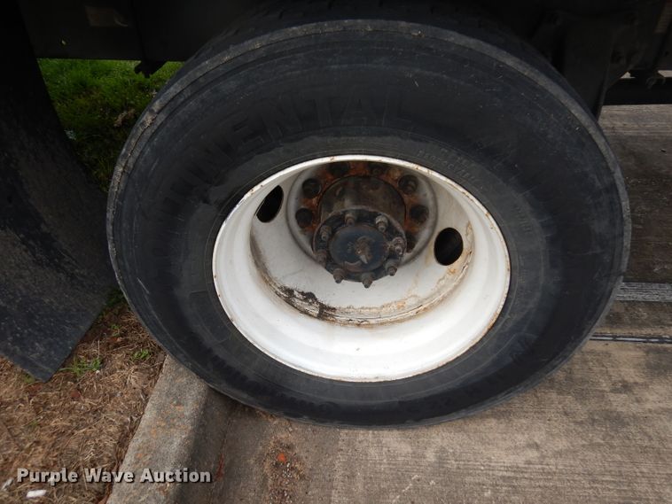 image for item DD3035 2012 Freightliner M2 106 box truck