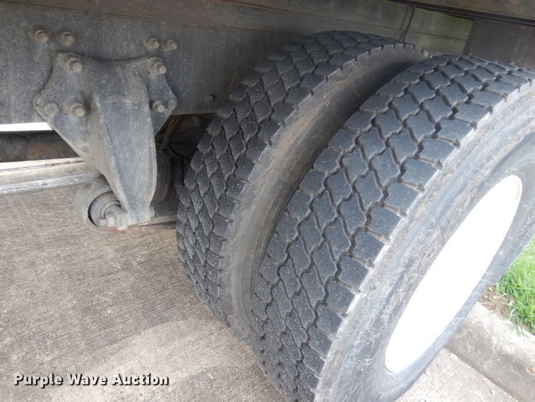 image for item DD3035 2012 Freightliner M2 106 box truck