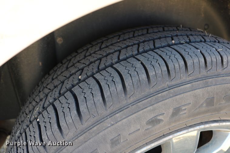 image for item DD6082 2008 Ford Edge SUV