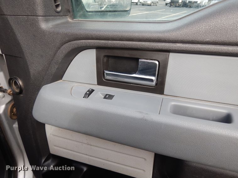 image for item DE4293 2014 Ford F150 XLT SuperCrew pickup truck