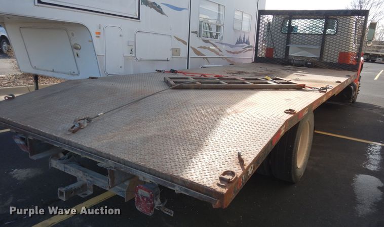 image for item DE4310 1988 International S1600 flatbed truck