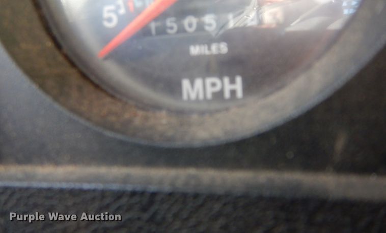 image for item DE4310 1988 International S1600 flatbed truck