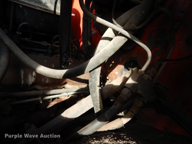 image for item DE4310 1988 International S1600 flatbed truck