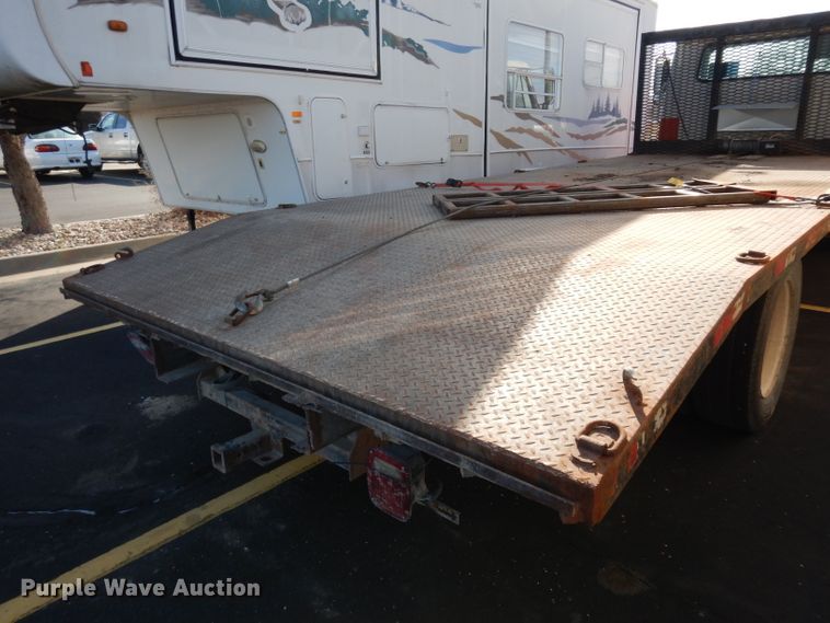 image for item DE4310 1988 International S1600 flatbed truck