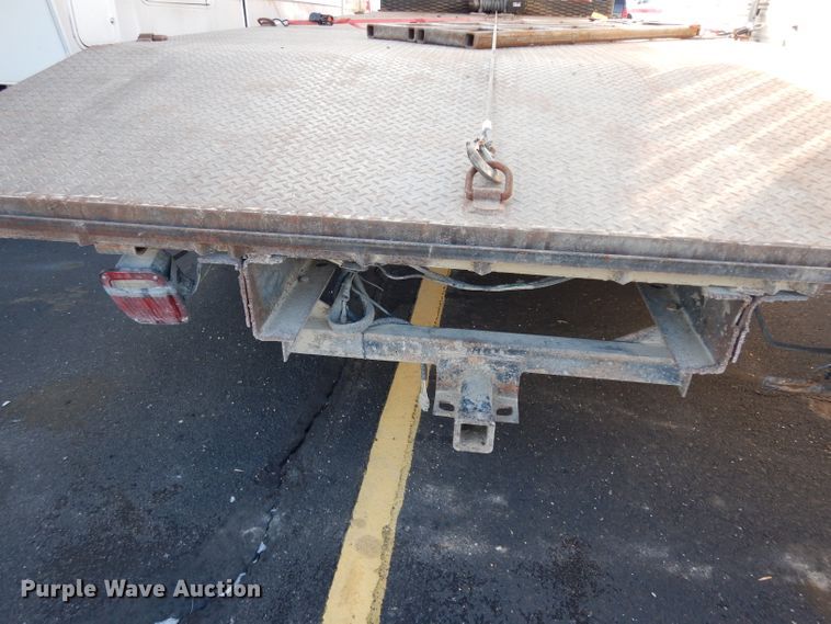 image for item DE4310 1988 International S1600 flatbed truck