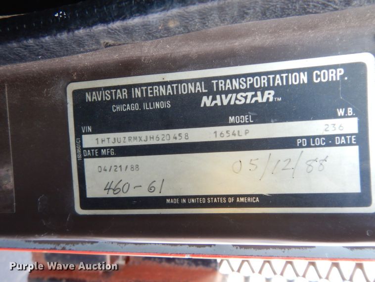 image for item DE4310 1988 International S1600 flatbed truck