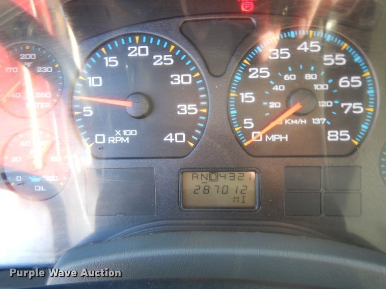 image for item DF6622 2007 International 4300 bucket truck