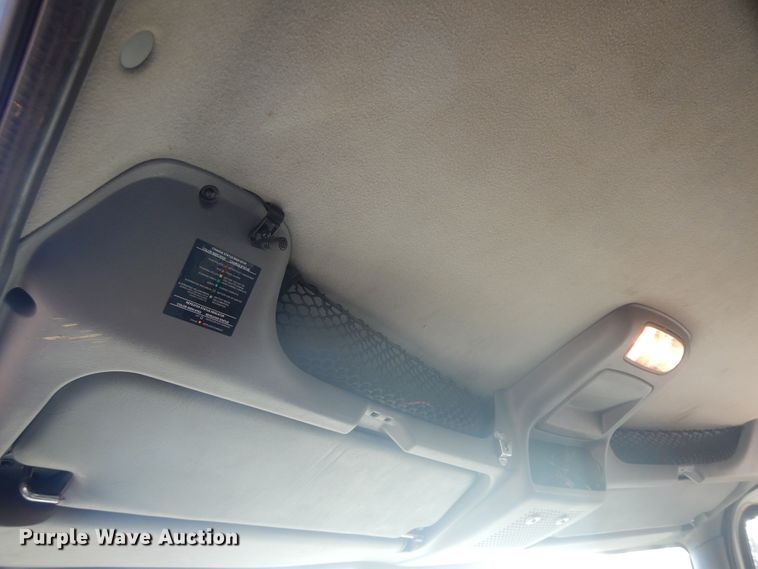 image for item DF6622 2007 International 4300 bucket truck