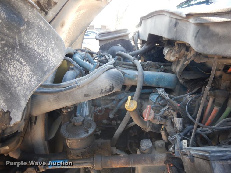 image for item DF6622 2007 International 4300 bucket truck