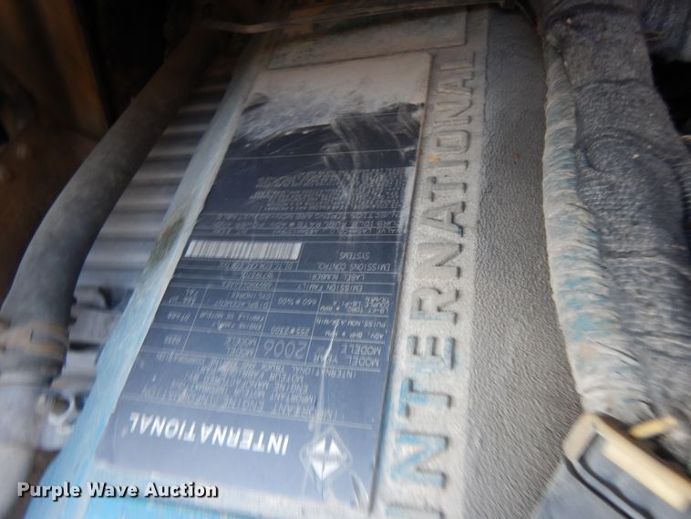 image for item DF6622 2007 International 4300 bucket truck