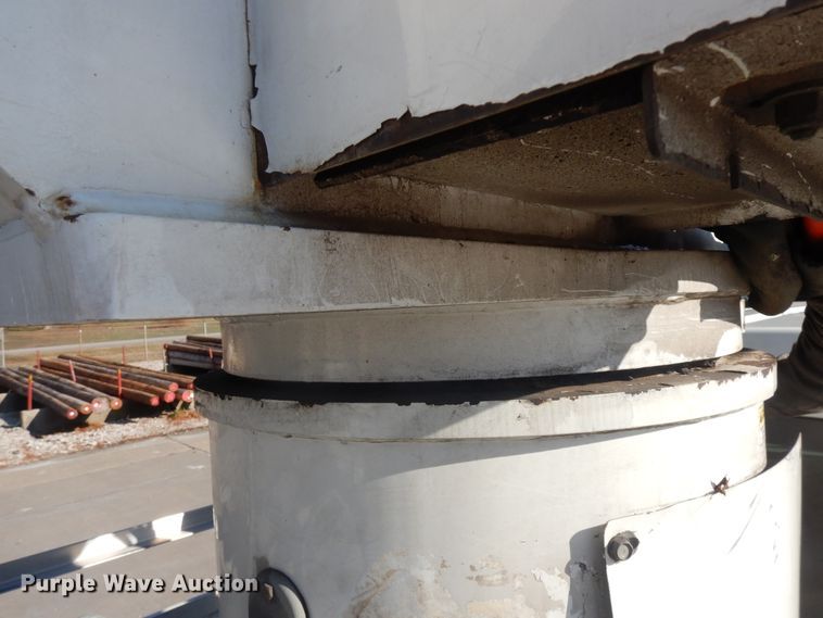 image for item DF6622 2007 International 4300 bucket truck