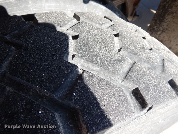 image for item DF6622 2007 International 4300 bucket truck