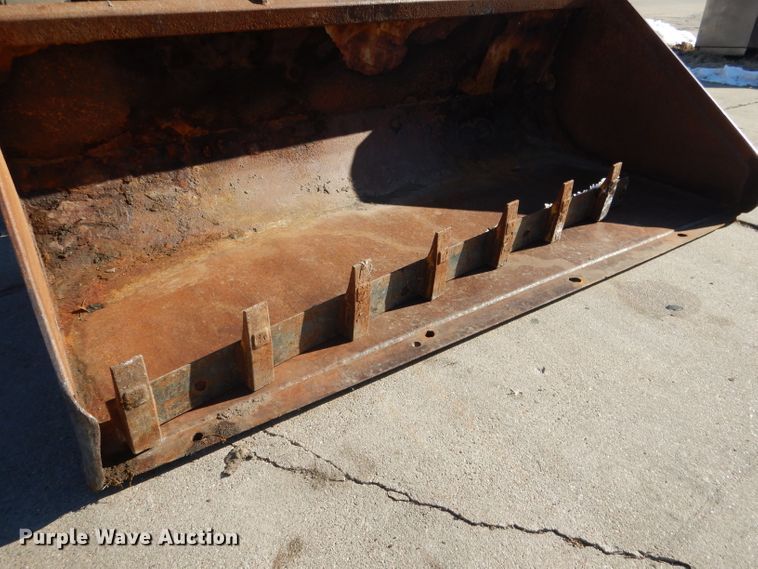 image for item DG5893 2013 New Holland L230 skid steer