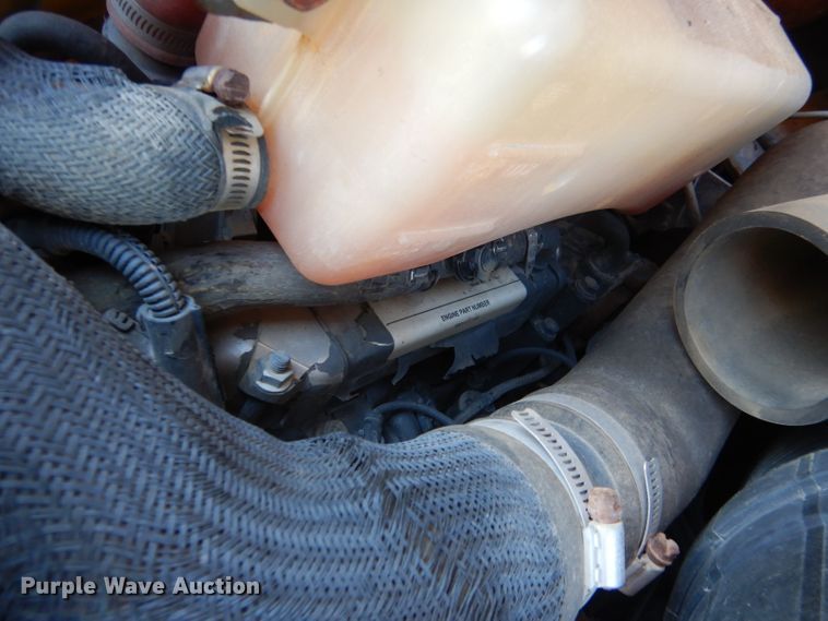 image for item DG5893 2013 New Holland L230 skid steer