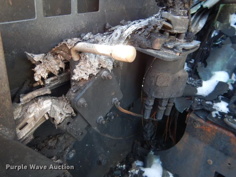 image for item DG5894 2004 Caterpillar 277B skid steer