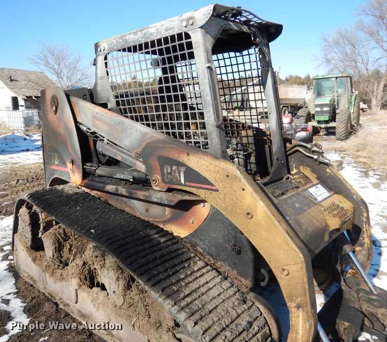 image for item DG5894 2004 Caterpillar 277B skid steer