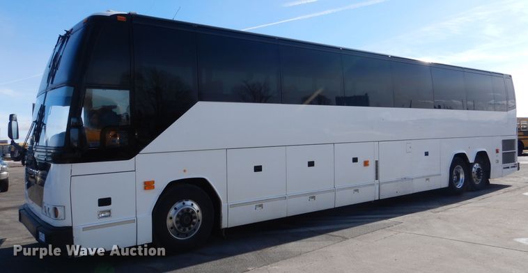 image for item DG5899 1998 Prevost coach bus