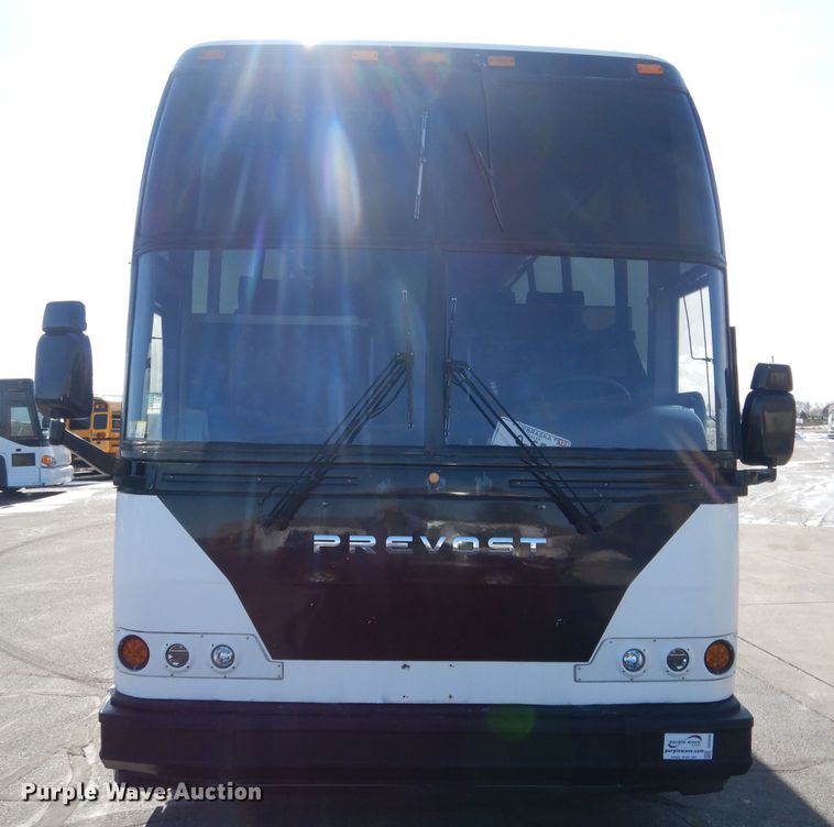 image for item DG5899 1998 Prevost coach bus