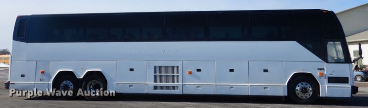 image for item DG5899 1998 Prevost coach bus