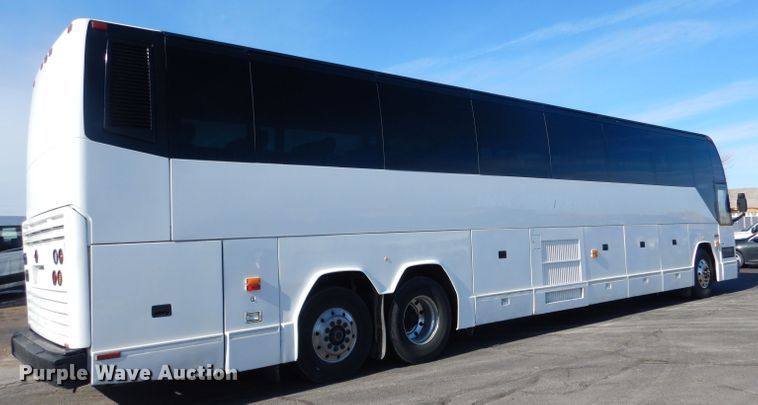 image for item DG5899 1998 Prevost coach bus