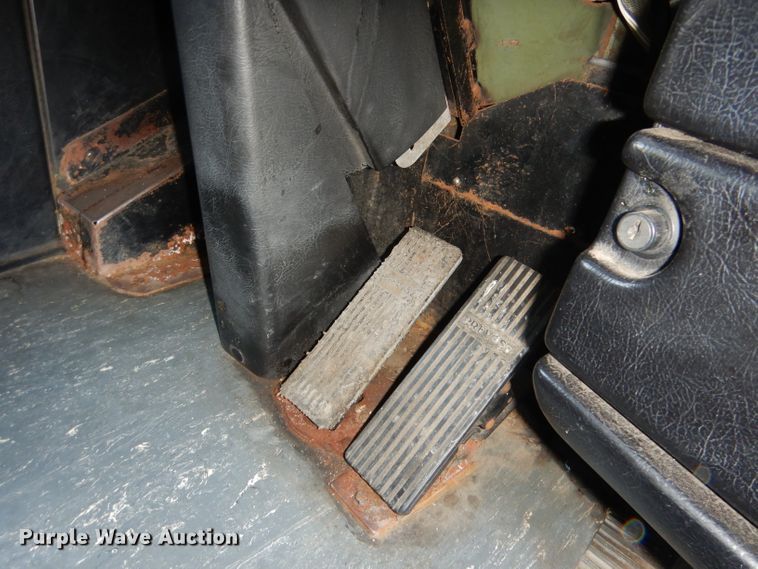 image for item DG5899 1998 Prevost coach bus