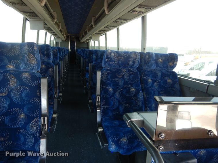 image for item DG5899 1998 Prevost coach bus