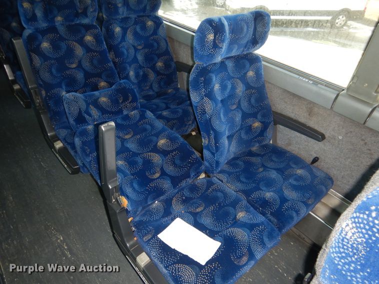 image for item DG5899 1998 Prevost coach bus