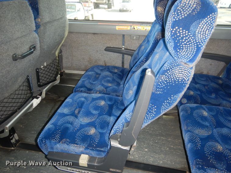 image for item DG5899 1998 Prevost coach bus