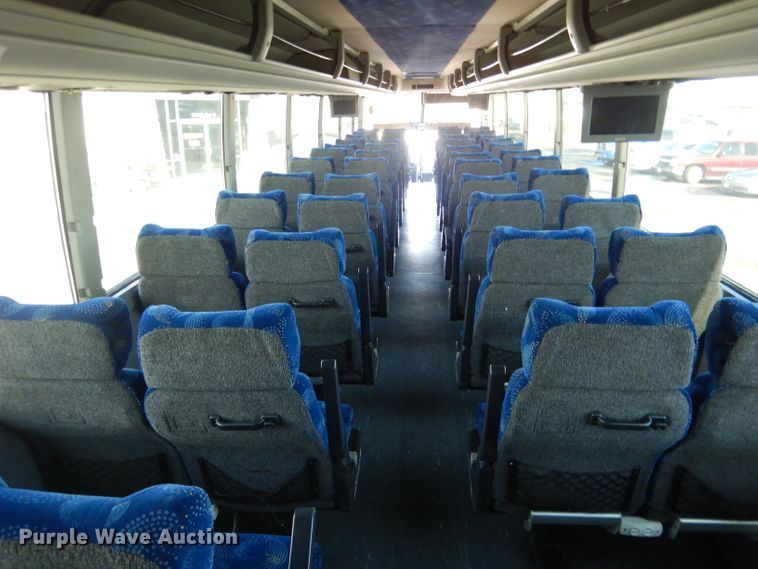 image for item DG5899 1998 Prevost coach bus