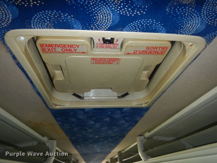 image for item DG5899 1998 Prevost coach bus