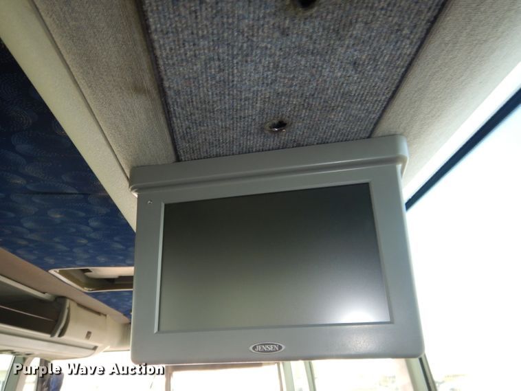 image for item DG5899 1998 Prevost coach bus