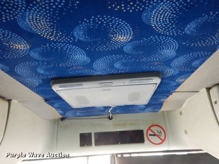 image for item DG5899 1998 Prevost coach bus