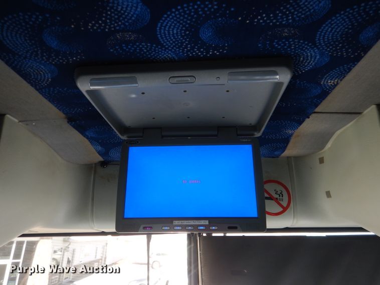 image for item DG5899 1998 Prevost coach bus