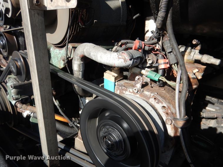 image for item DG5899 1998 Prevost coach bus