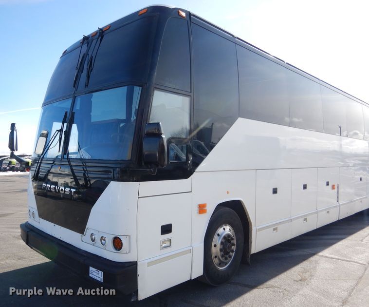 image for item DG5899 1998 Prevost coach bus