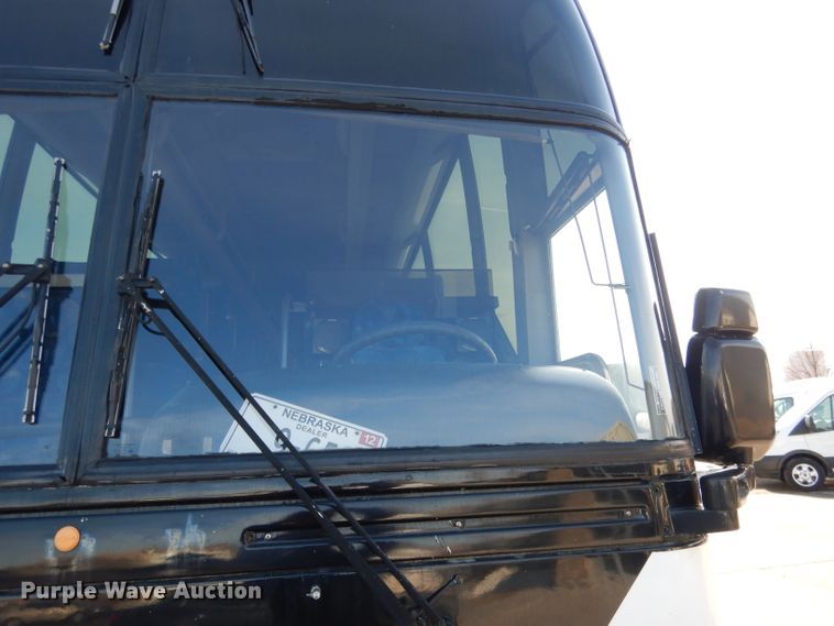 image for item DG5899 1998 Prevost coach bus