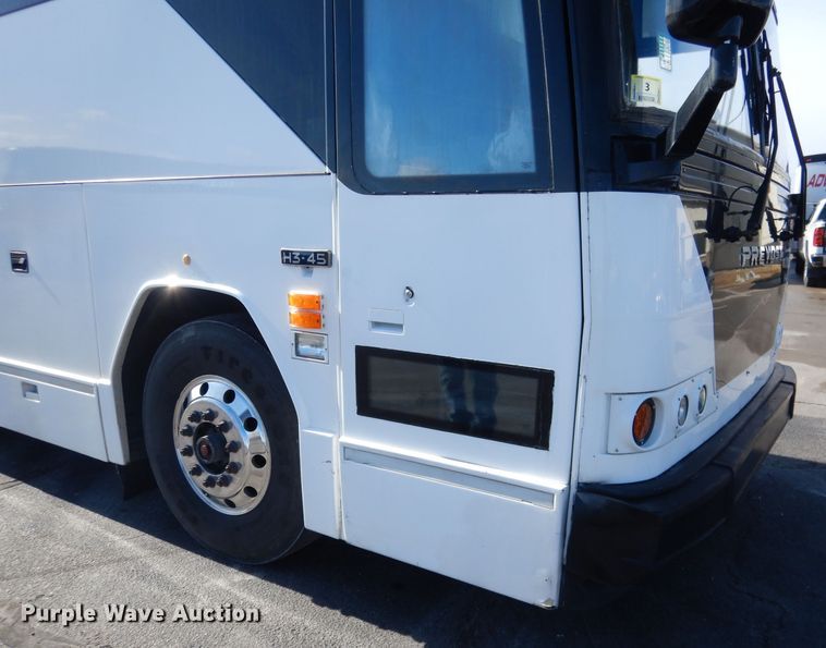 image for item DG5899 1998 Prevost coach bus