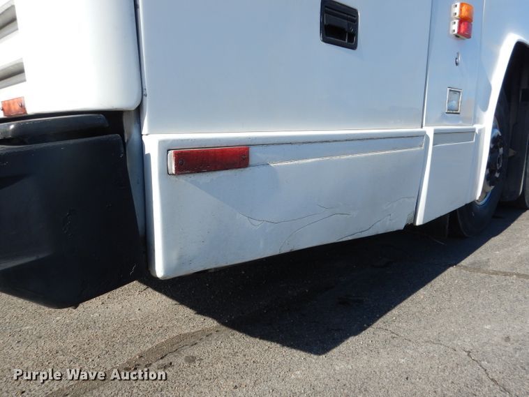 image for item DG5899 1998 Prevost coach bus