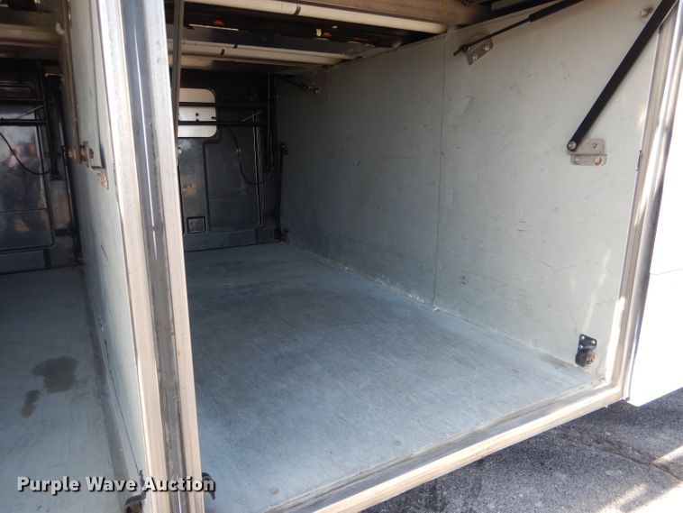 image for item DG5899 1998 Prevost coach bus