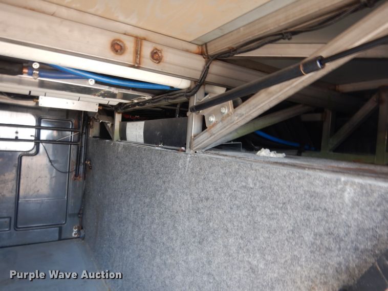 image for item DG5899 1998 Prevost coach bus