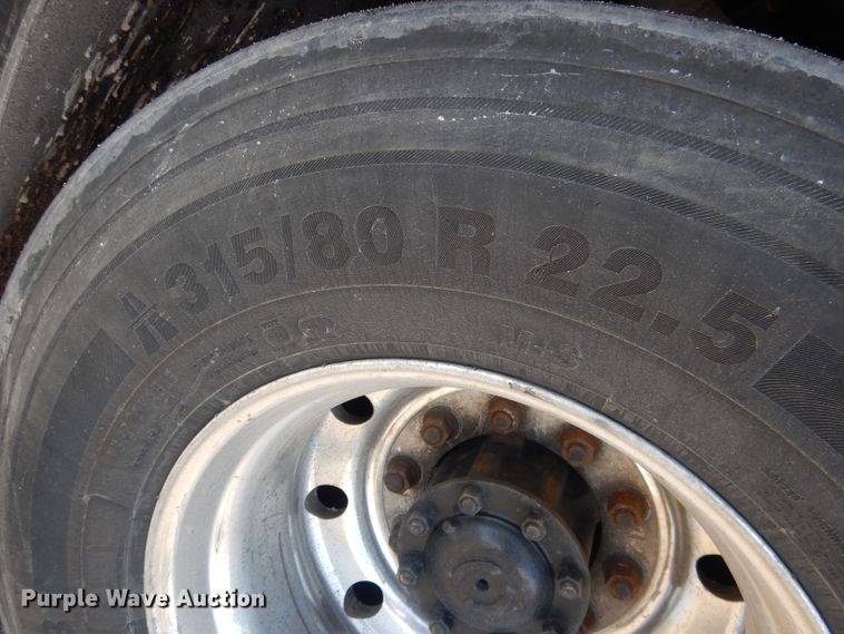 image for item DG5899 1998 Prevost coach bus