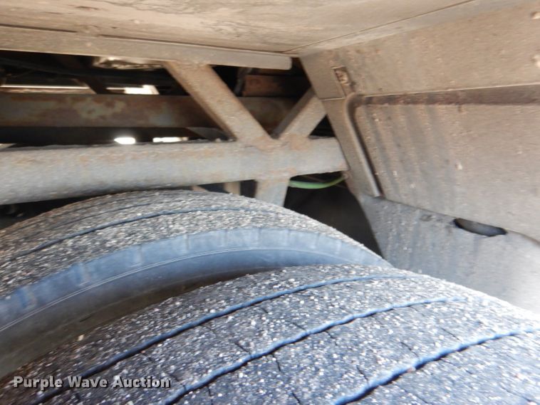 image for item DG5899 1998 Prevost coach bus