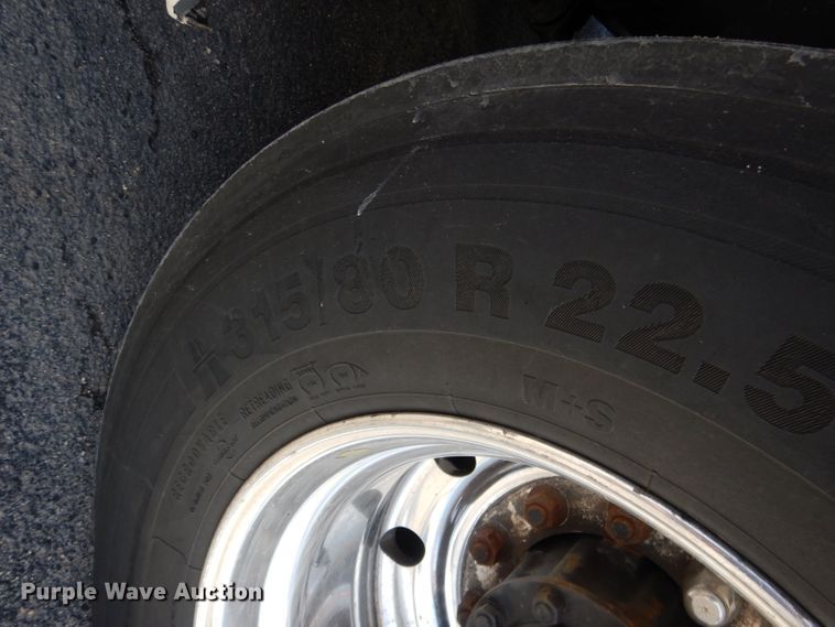 image for item DG5899 1998 Prevost coach bus