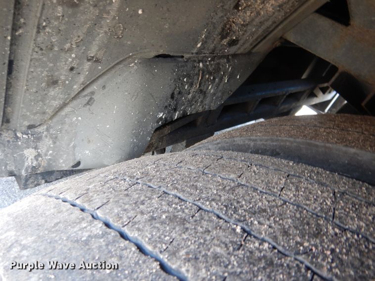 image for item DG5899 1998 Prevost coach bus