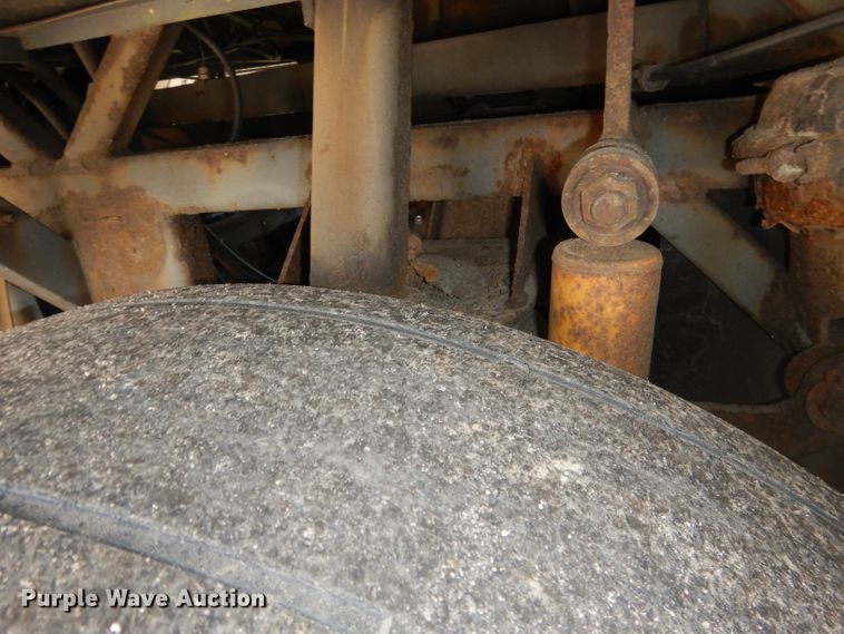 image for item DG5899 1998 Prevost coach bus