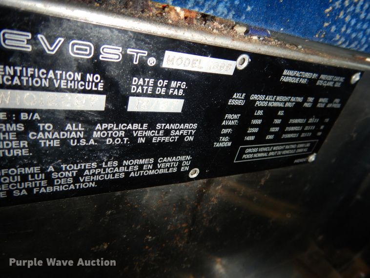 image for item DG5899 1998 Prevost coach bus