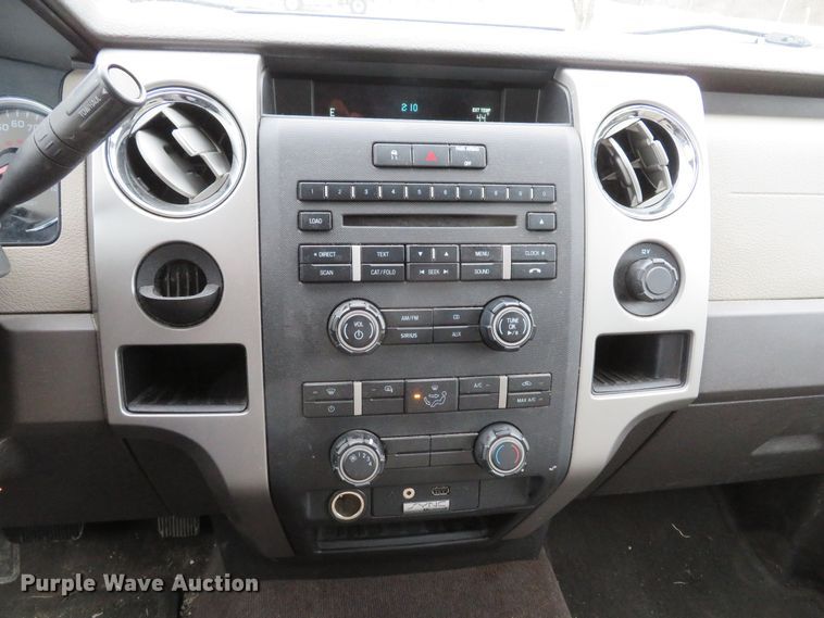 image for item DH1722 2010 Ford F150 XLT SuperCrew pickup truck